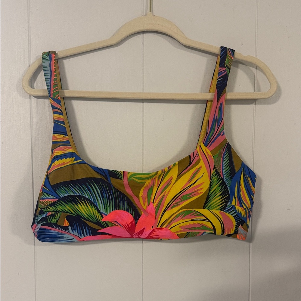 Aerie XL NWOT Tropical Floral Bikini Top in Bright Multi-Colors